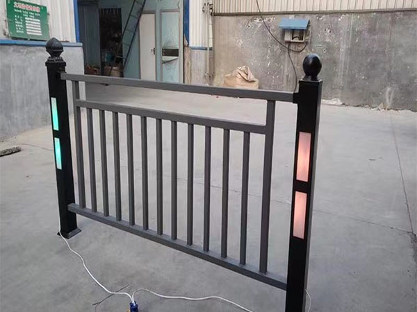 灯光护栏